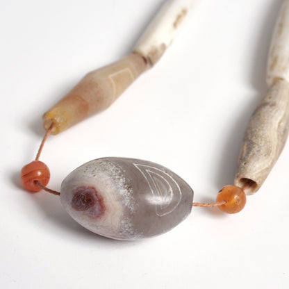 Old Agate Beads Strand
