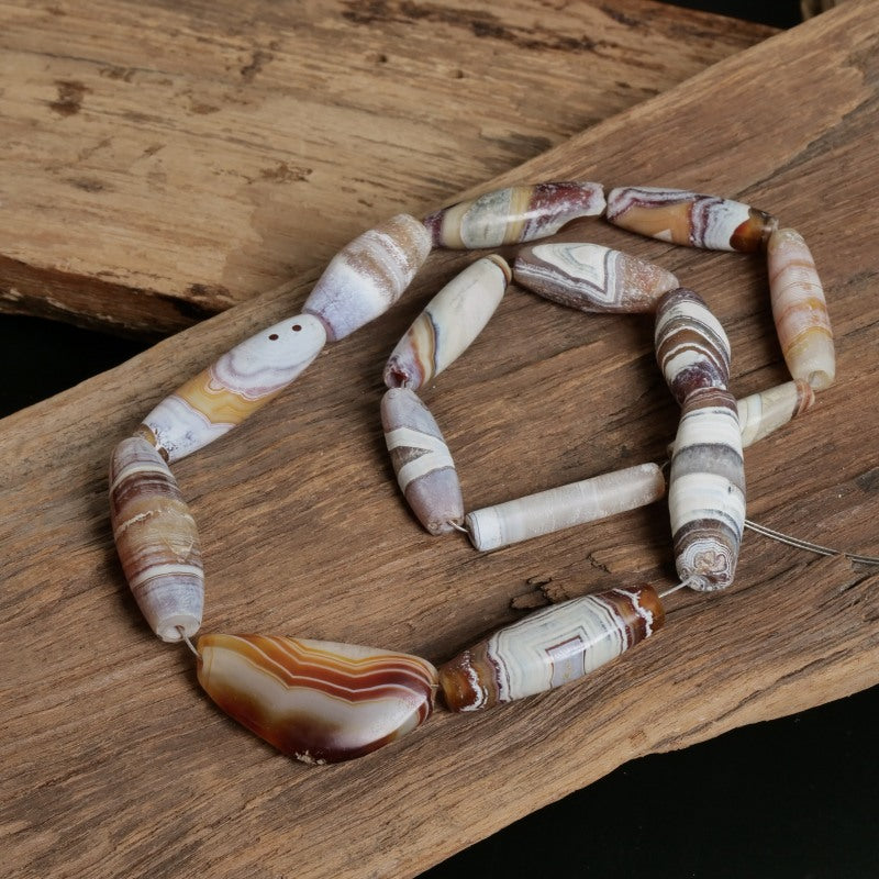 Old Agate Beads Strand