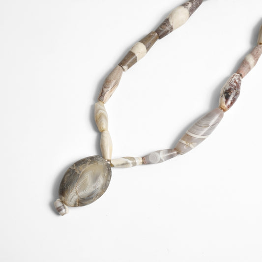 Old Agate Beads Strand