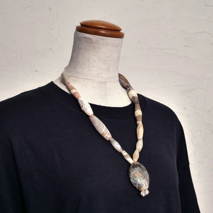 Old Agate Beads Strand
