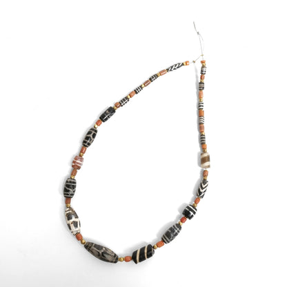 Phum Dzi Beads Strand