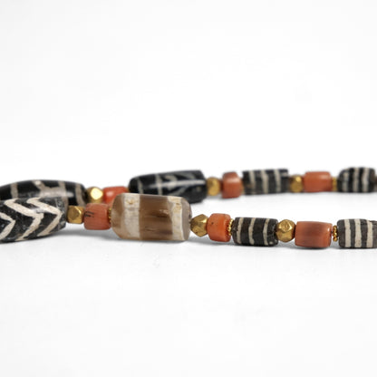 Phum Dzi Beads Strand