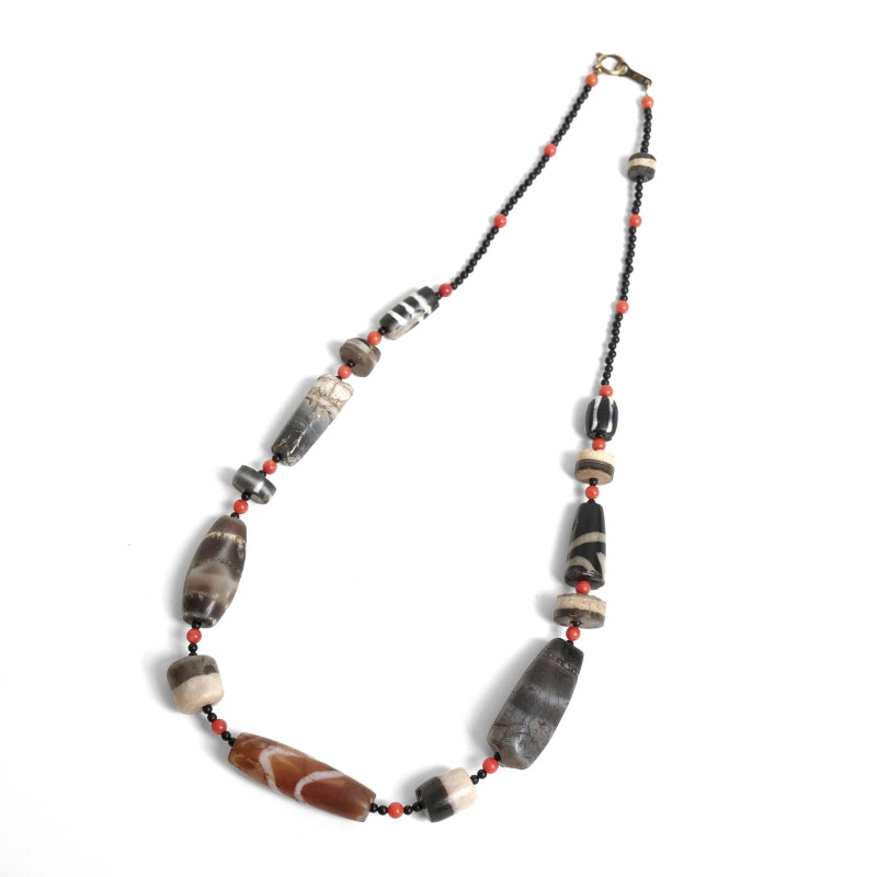 Dzi Beads and Striped Dzi Beads Strand