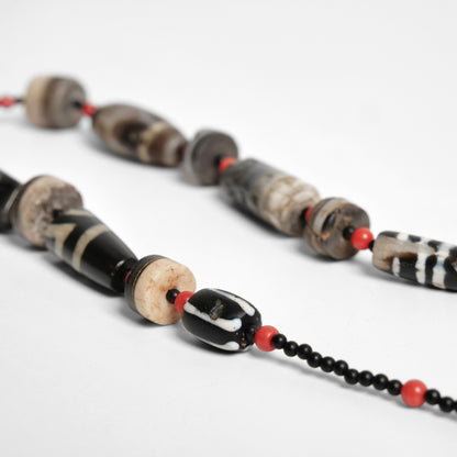 Dzi Beads and Striped Dzi Beads Strand