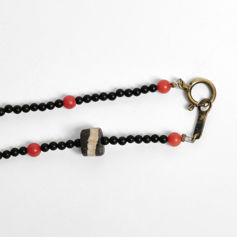 Dzi Beads and Striped Dzi Beads Strand