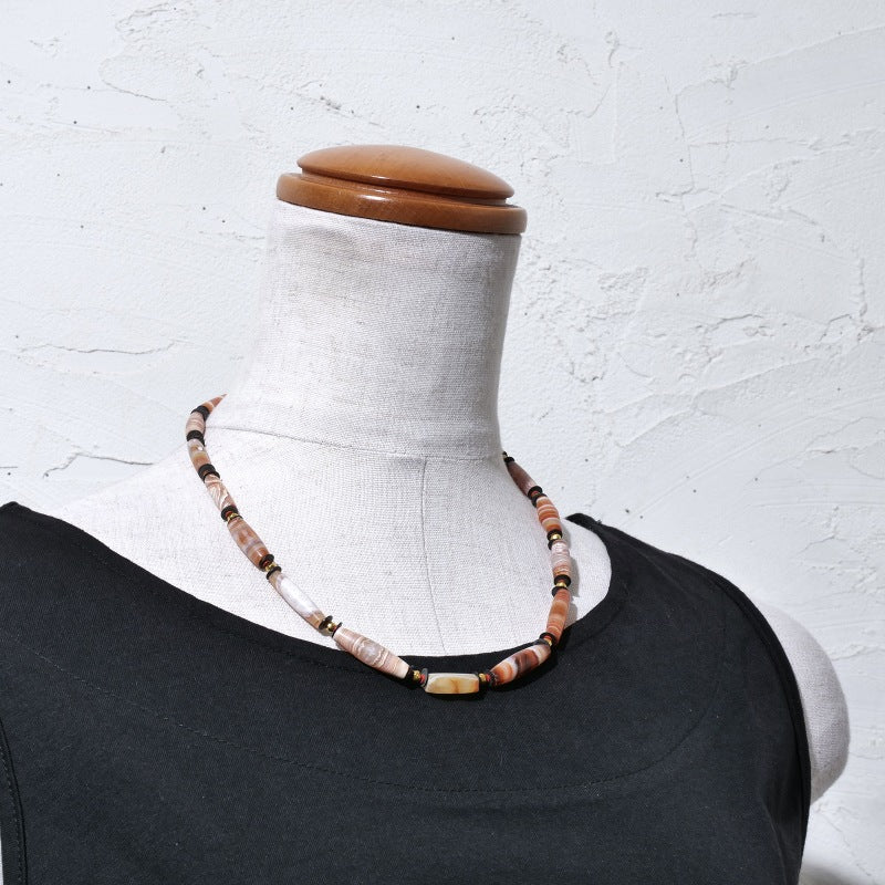 Bactrian Agate Strand