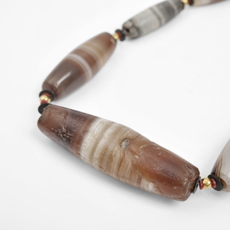 Bactrian Agate Strand