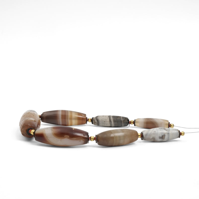 Bactrian Agate Strand
