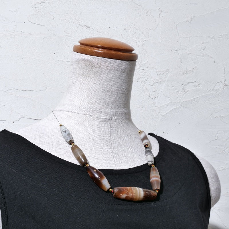 Bactrian Agate Strand
