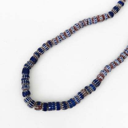 Antike venezianische Chevron-Perlenkette