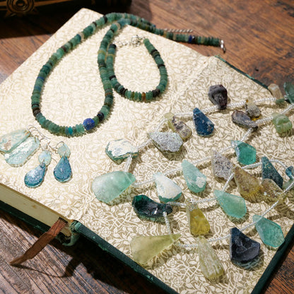 Collier de Perles en Verre Antique Romain