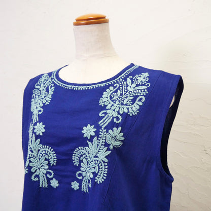 Ärmelloser Pullover mit Baumwoll-Leinen Lucknow Stickerei