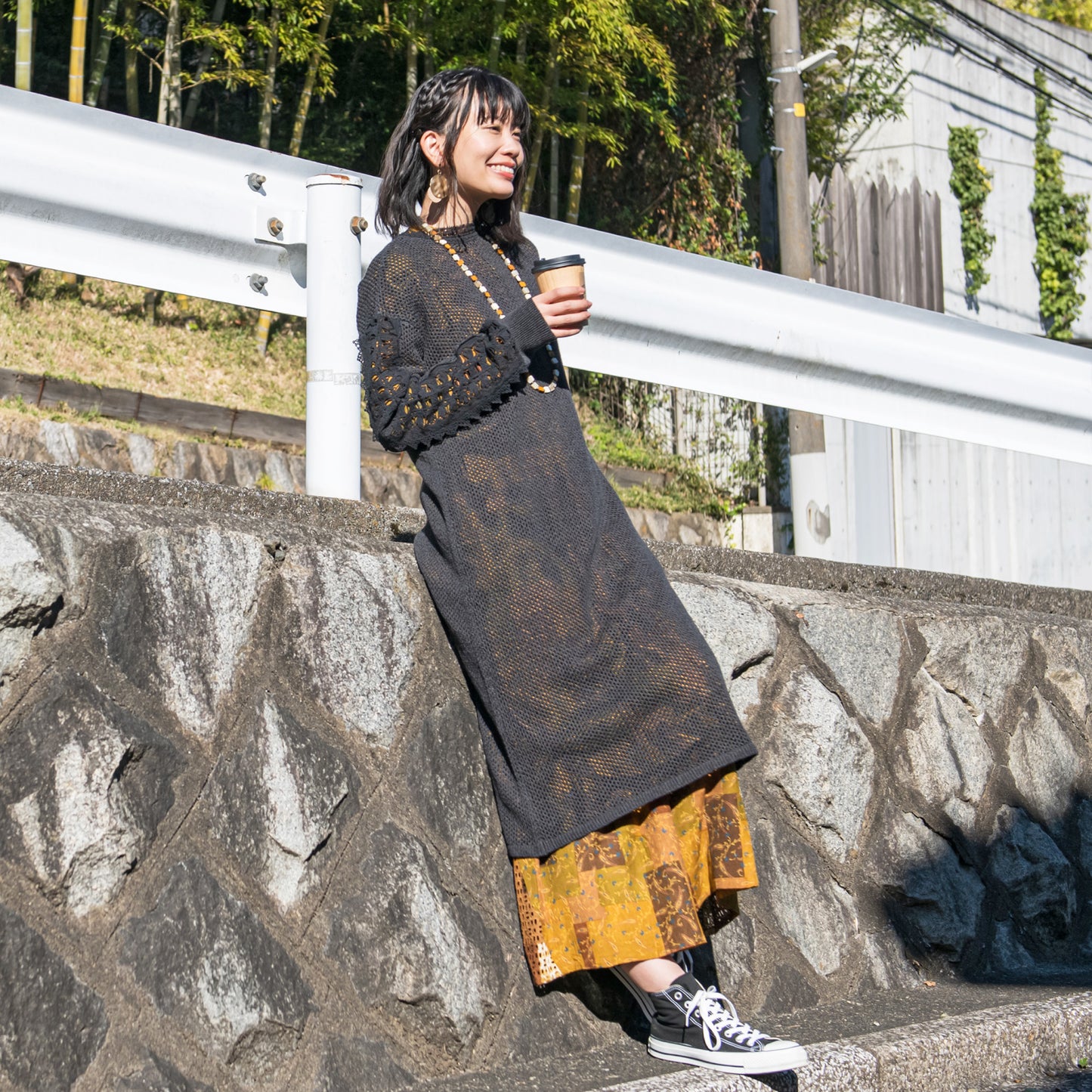 Vestido de camisa com estampado de flores em renda jacquard de rayon