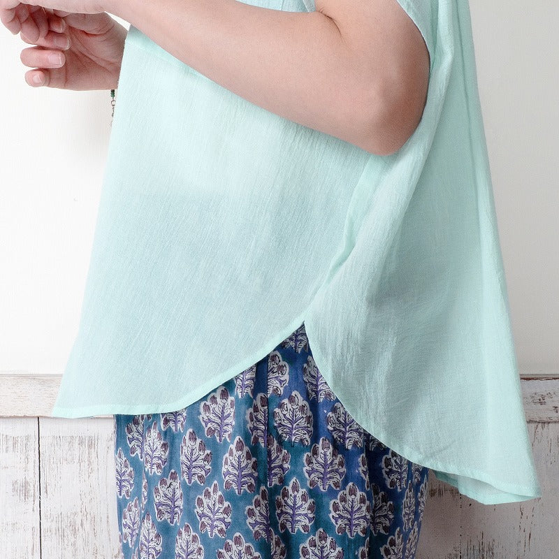 Lightweight Cotton Round Pullover