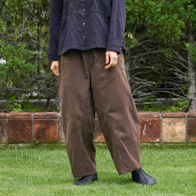 Curved Crotch Wash Pants