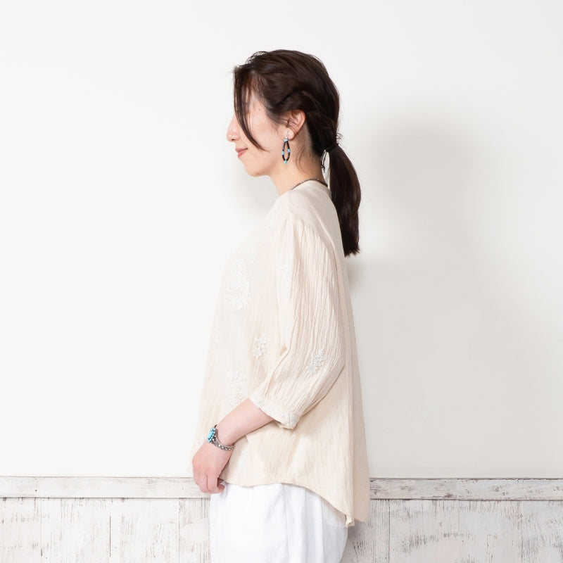 Linen-Blend Lucknow Embroidery Blouse N