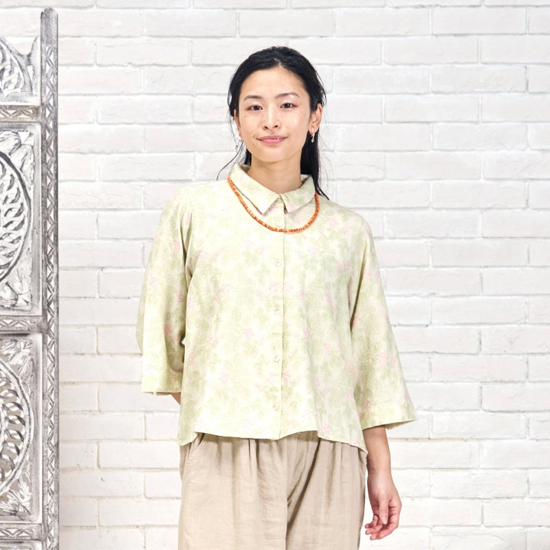 Leaf Embroidery Shirt