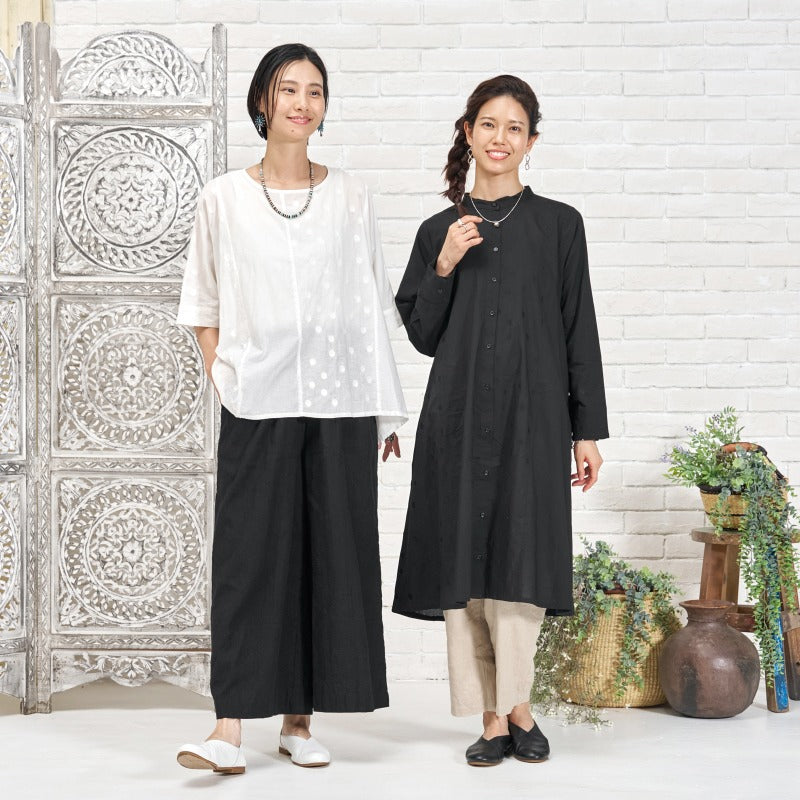 Front-Open Dot Switch Dress