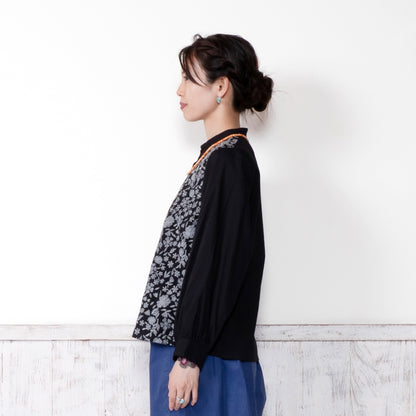 Cotton Small Floral Embroidery Blouse