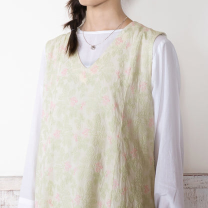Leaf Embroidery Sleeveless Dress