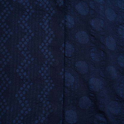 Emboss Pullover