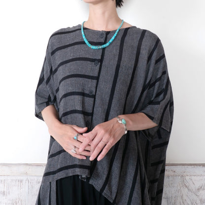 Striped Weave Front Short Blouse
