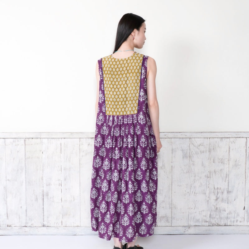 Bi-Color Flower Print Sleeveless Front-Open Dress