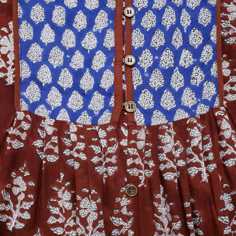 Bi-Color Flower Print Sleeveless Front-Open Dress