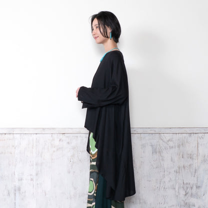 Rayon Irregular Hem Slit Cuff Pullover