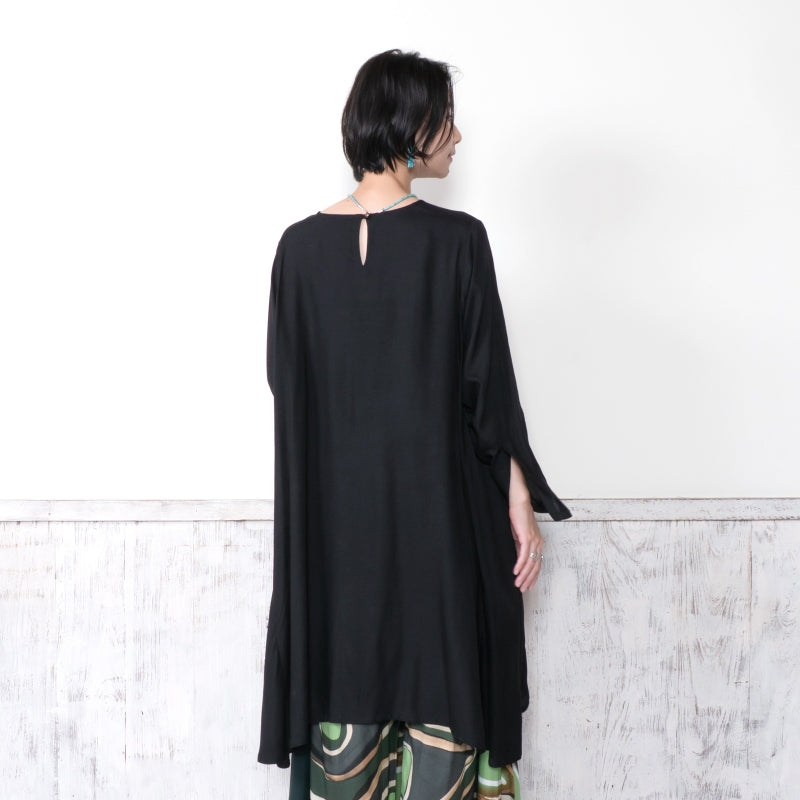 Rayon Irregular Hem Slit Cuff Pullover