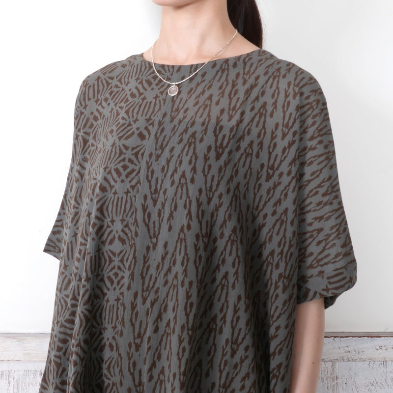 Block Print Combo Pullover