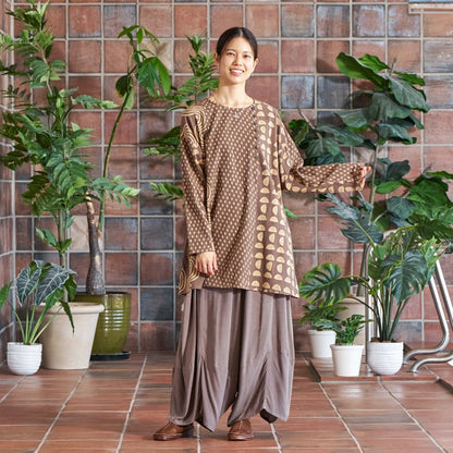 Dab Print Mix Tunic Pullover