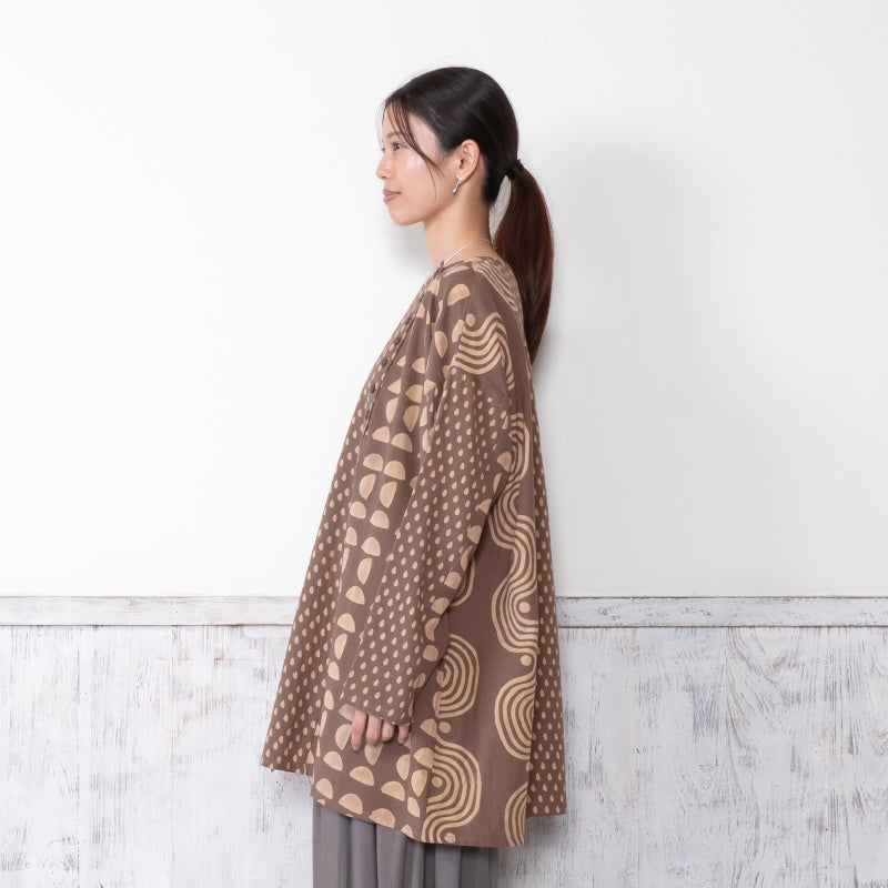 Dab Print Mix Tunic Pullover