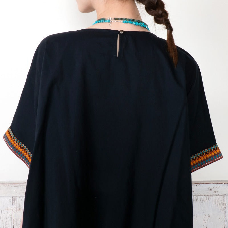 Geometric Embroidered Pullover