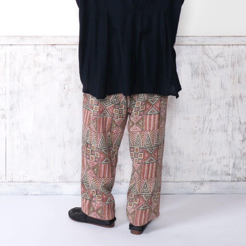 Geometric Triangle Square Print Pants