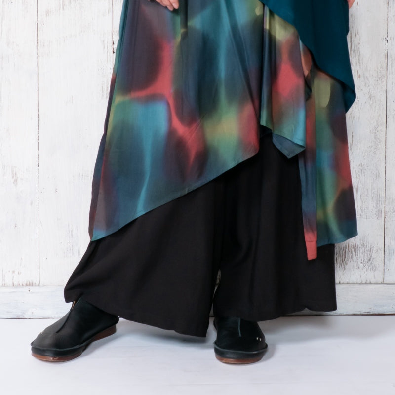 Hand-Painted Solid Skirt Pants