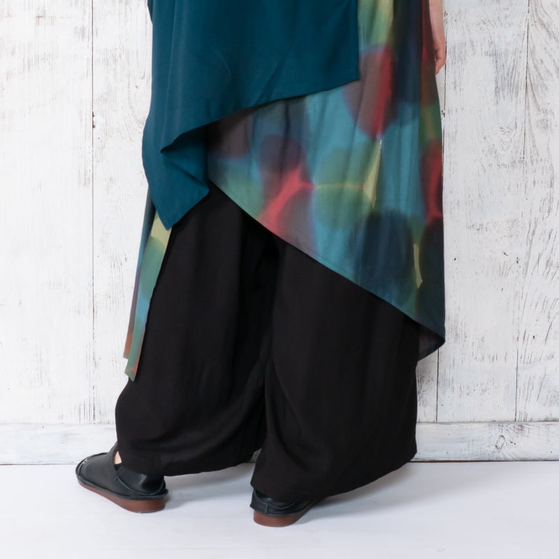 Hand-Painted Solid Skirt Pants