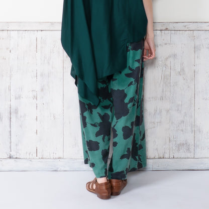 Printed Stone Wash Pants