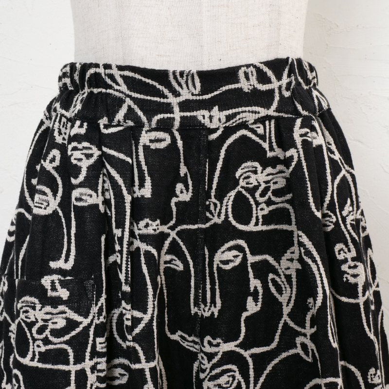 Cotton Two-Face Jacquard Tuck Pants