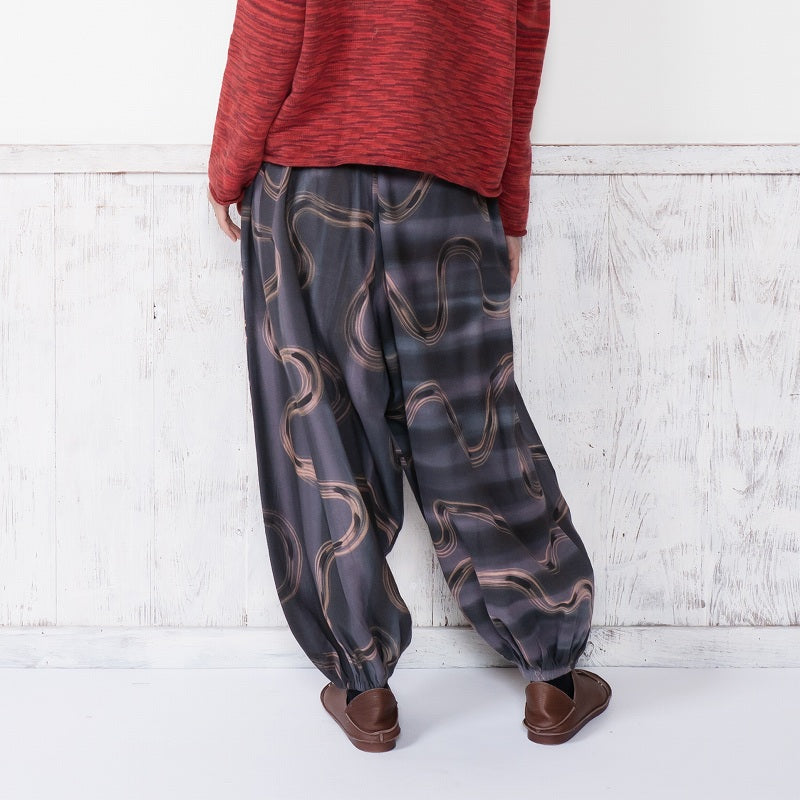 Cotton Hand Brushing Balloon Pants