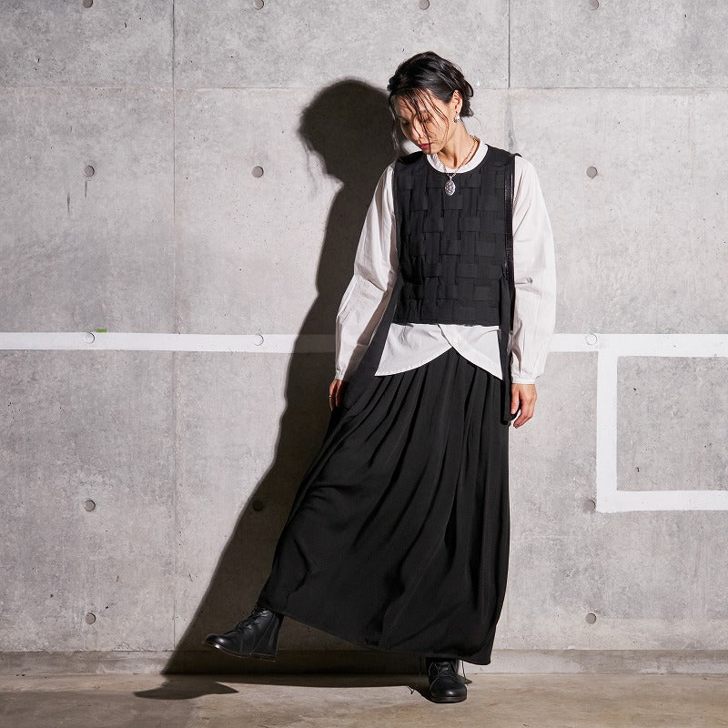 Rayon Twill Tuck Balloon Skirt