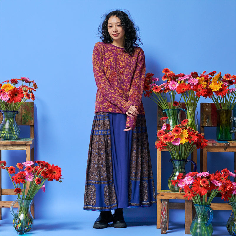 4-Color Plants Pullover