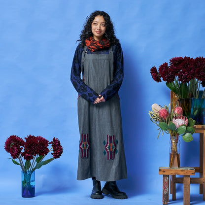 Silhouette Floral Pullover