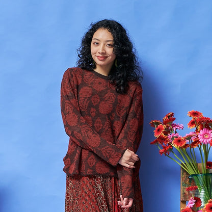 Silhouette Floral Pullover