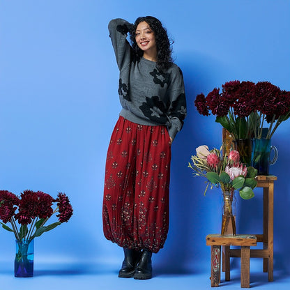 Big Flower Pullover