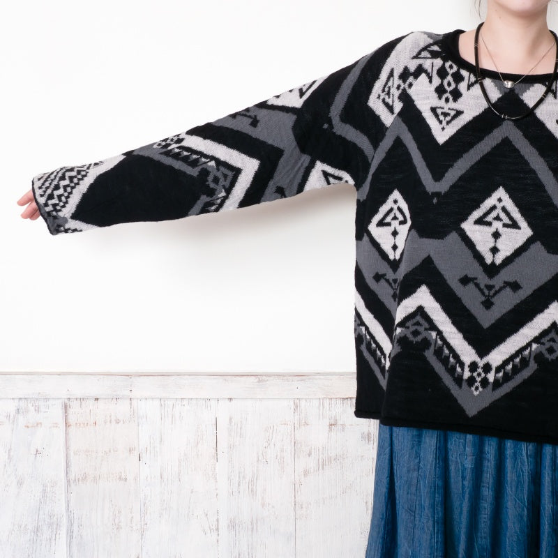 Geometric Pullover