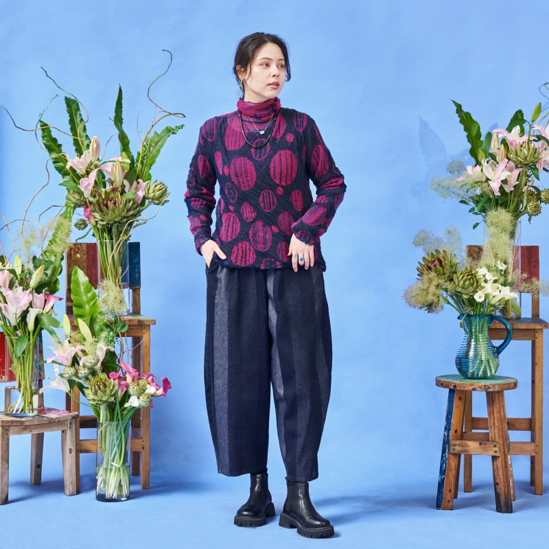 Dot Pattern High Neck Pullover