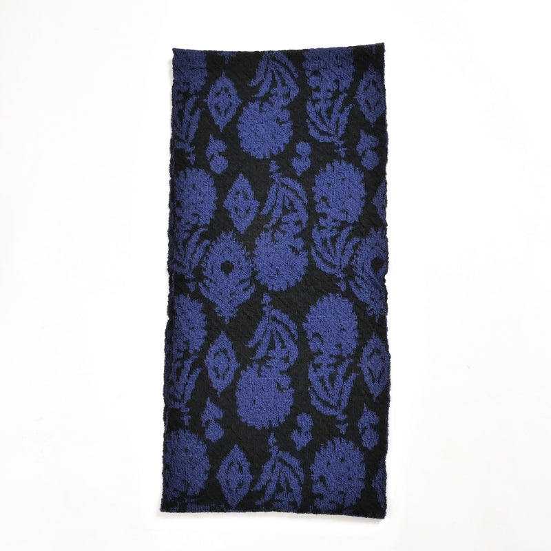 Silhouette Flower Snood
