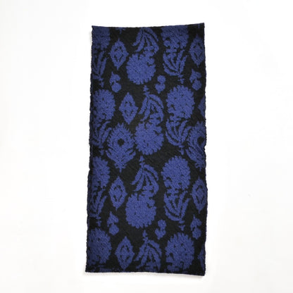 Silhouette Flower Snood