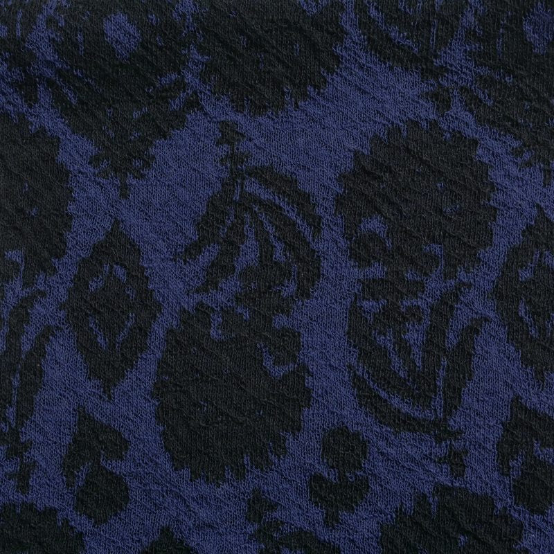 Silhouette Flower Snood